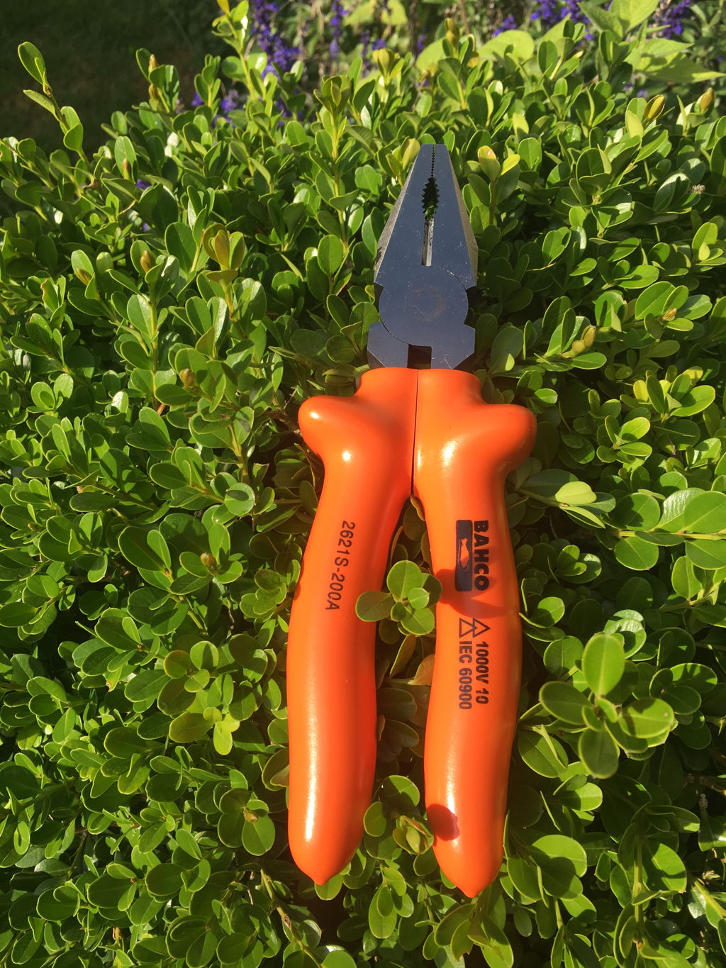 Alicate Universal Isolado VDE 8