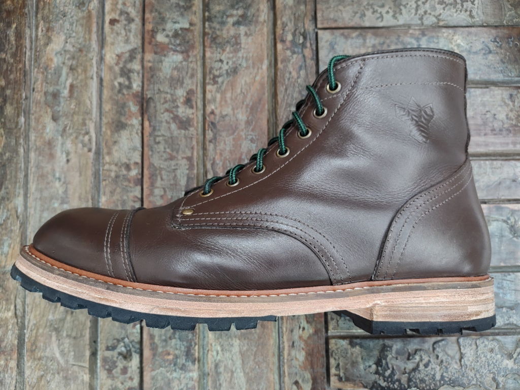 Bota Nine Six 1824 Latego Café em Couro Legítimo com Solado