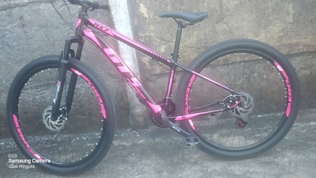 Bicicleta 29 gt hot sale