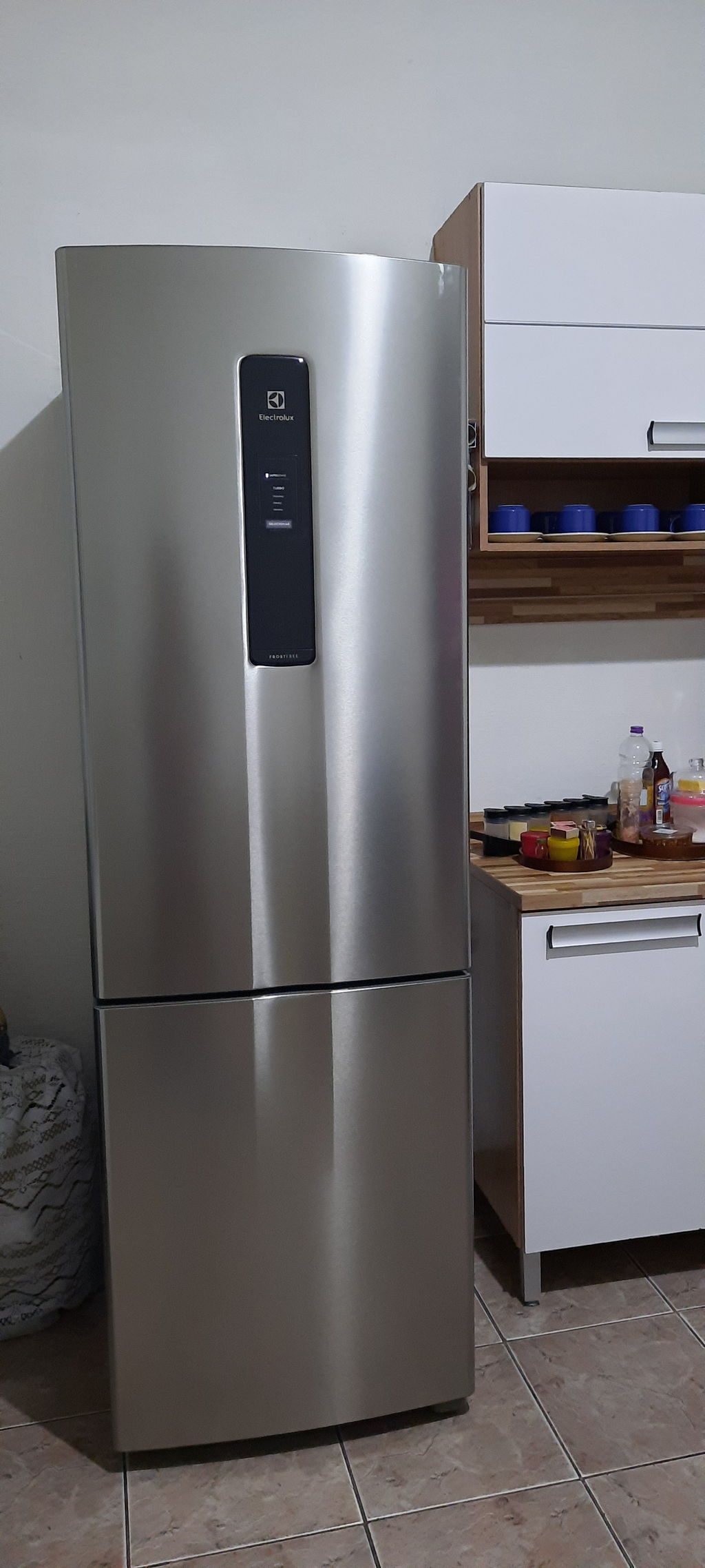 geladeira-electrolux-db44s-bottom-frost-free-casas-bahia
