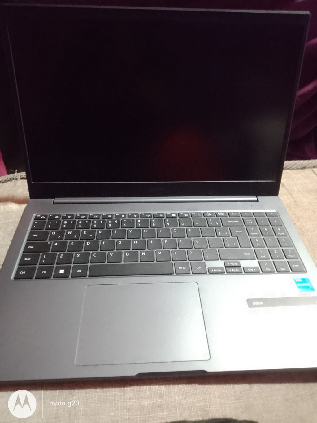 Descubra se É BOM Notebook Samsung Book E20 NP550XDAKP1BR Intel