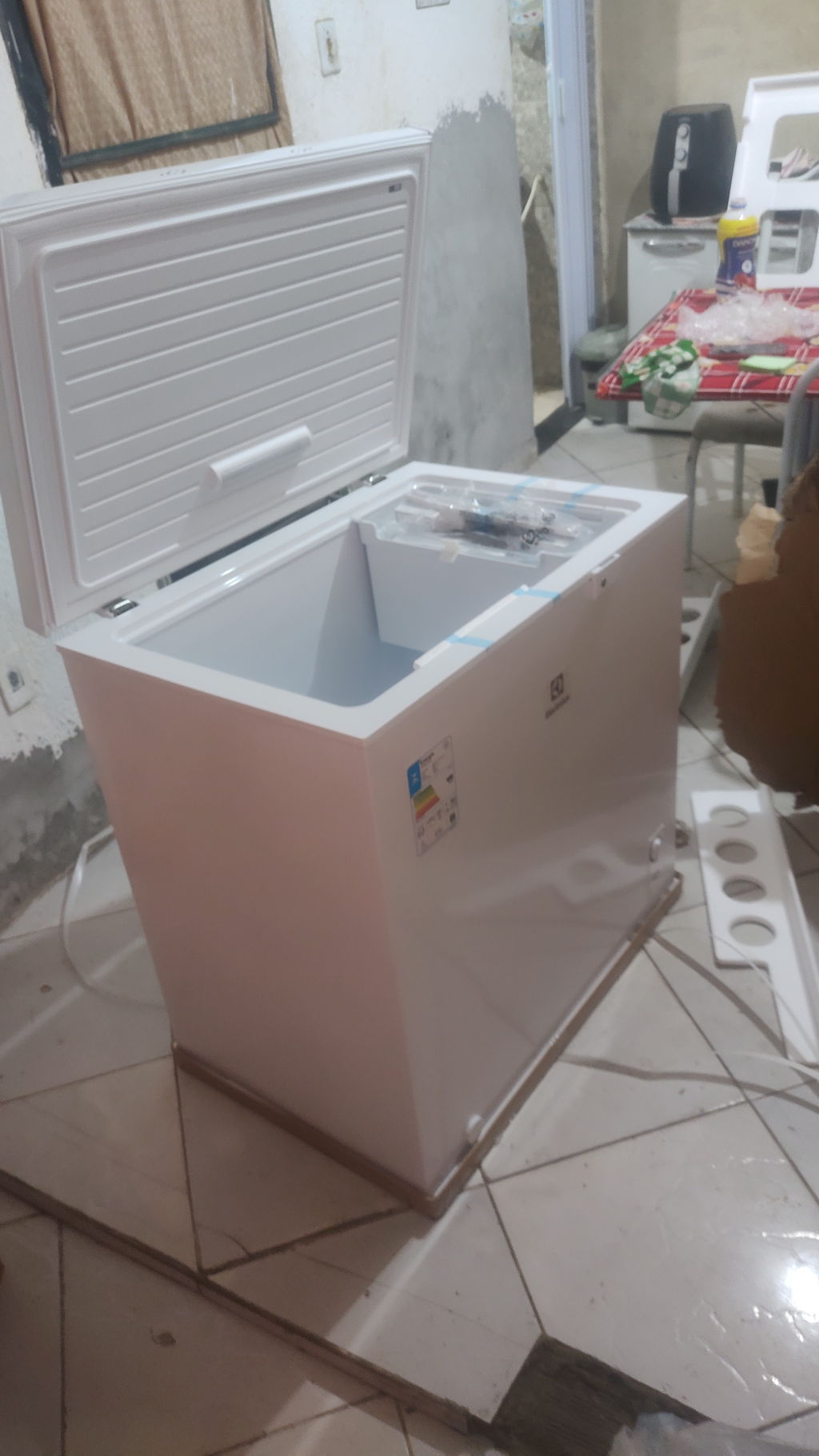 Freezer Horizontal Electrolux Cycle Defrost (HE200) Casas Bahia